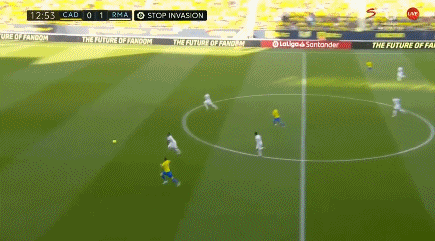 海港0-0柔佛新山，陈威12次扑救，加布里埃尔、冯劲失良机