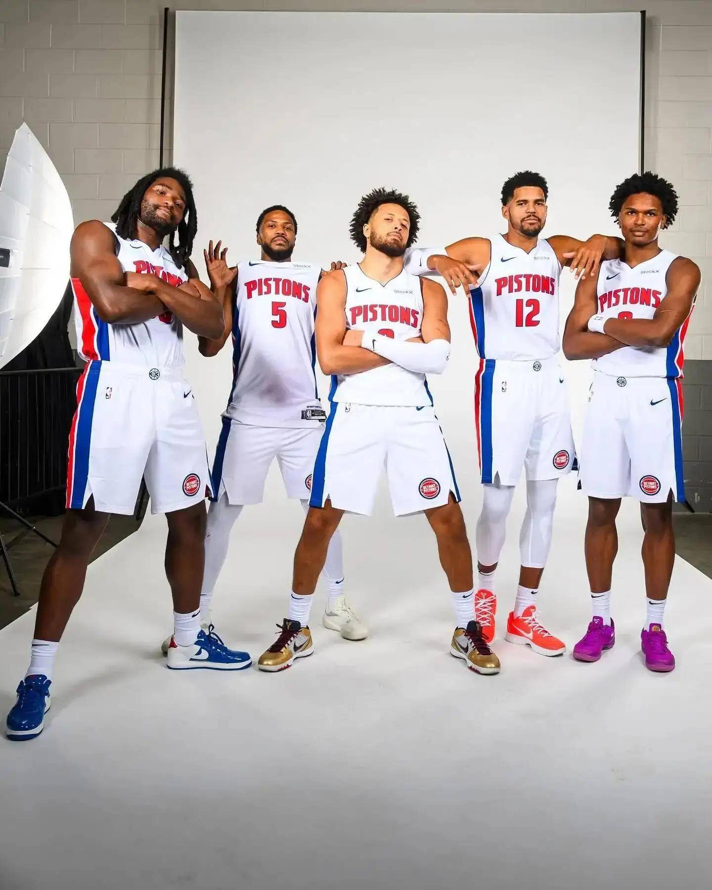 斯普利特谈杨瀚森倒地不起疯狂投诉：裁判没给核实的时间（斯普利特谈杨瀚森倒地后激烈申诉：裁判未给予核实时间）