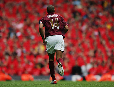 邮报：水晶宫和富勒姆关注沃特福德边锋瓦塔，标价约2000万镑（邮报：水晶宫、富勒姆有意引进沃特福德翼锋瓦塔，标价约2000万英镑）