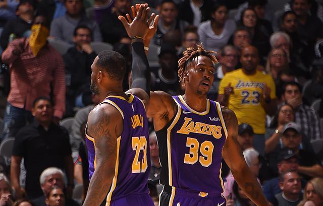 冯伯元忆与海牛球迷冲突：那场打封闭上的；有球迷骂得挺过分（冯伯元回忆与海牛球迷冲突：那场带伤封闭出战，部分球迷辱骂越界）